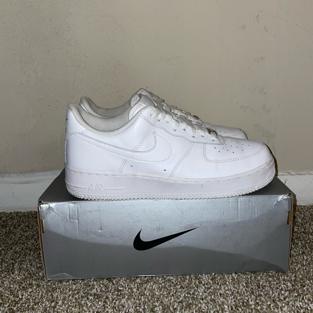 Nike Air Force 1